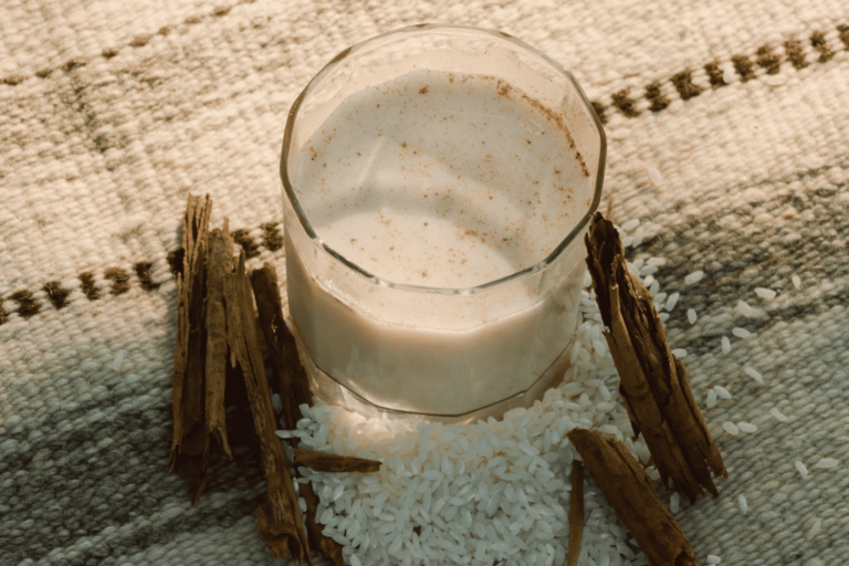 Lee más sobre el artículo 7 Beneficios de la horchata que quizás no conocías